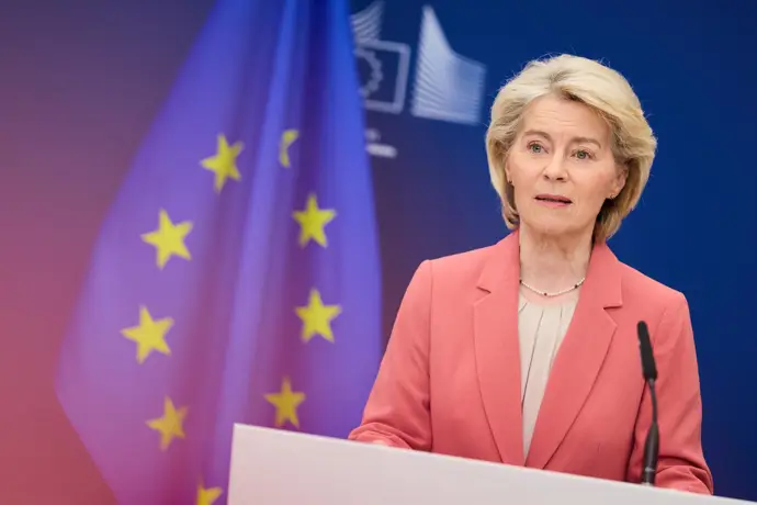 Von der Leyen presenta plan para potenciar mini reactores nucleares con 200 millones de inversión